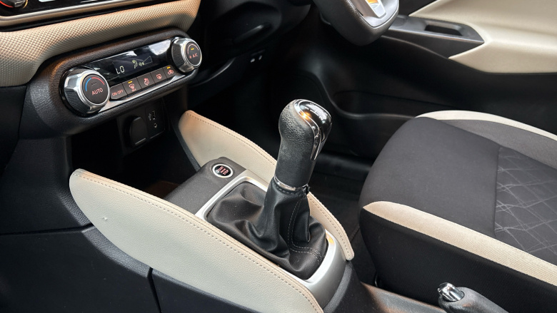 Nissan Micra 1.0 Acenta Limited Edition 5dr Petrol Hatchback